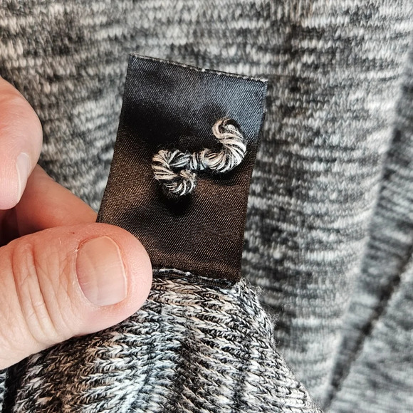 Moth Anthropologie Womens Black & Ivory Marbled Turtle Neck Sweater Sz S - Picture 14 of 16